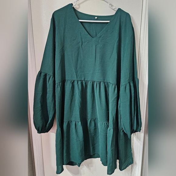 Nwot emerald green knee length Women's Long Sleeve V-neck dress 2XL - Picture 6 of 6